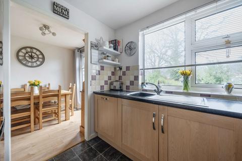 4 bedroom terraced house for sale, Tudor Court, Tunbridge Wells, TN2 5QH