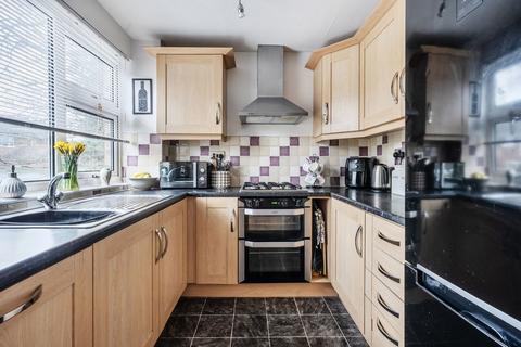4 bedroom terraced house for sale, Tudor Court, Tunbridge Wells, TN2 5QH