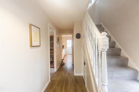 4 bedroom detached house for sale, Heol Treffynnon, Parc Gwernfadog, Swansea