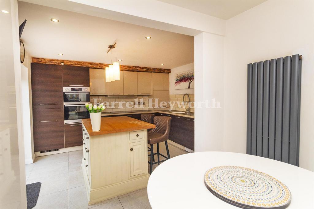 Kitchen Dining 2