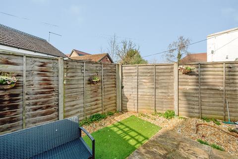 undefined, Yattendon Road, Horley