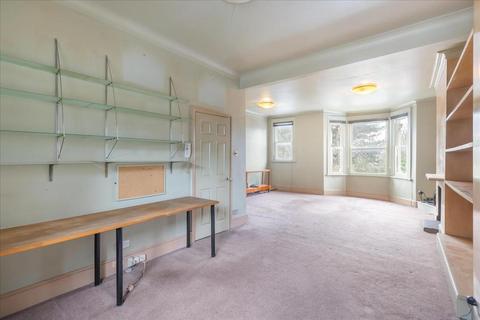2 bedroom apartment for sale, Fulham Palace Road, London, SW6