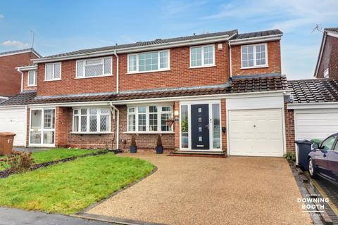 4 bedroom semi-detached house for sale, Hillview, Aldridge, Walsall
