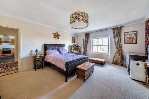 2 bedroom flat for sale, St. Johns Park, Blackheath, London, SE3