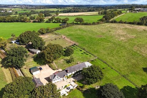 9 bedroom detached house for sale, Broadwoodkelly, Winkleigh, EX19