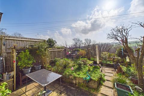 3 bedroom terraced house for sale, Lodge Hill, Cornwall PL14
