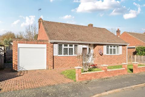 undefined, Robert Close, Hersham, Surrey, KT12