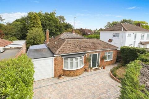 3 bedroom detached house to rent, Rodney Avenue, Tonbridge, TN10