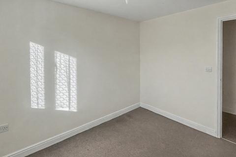 2 bedroom flat for sale, Churchill Court, Rushgrove Street, London, SE18 5DN
