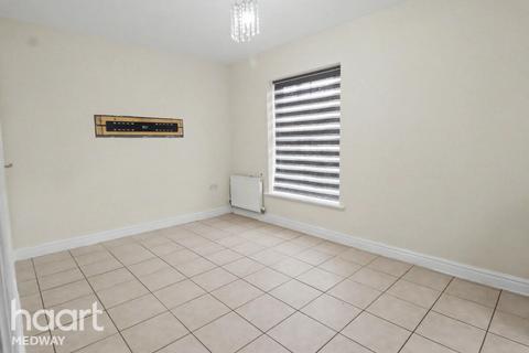 undefined, Silver Streak Way, Rochester