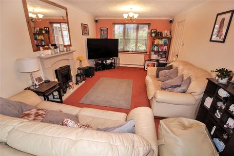 4 bedroom detached house for sale, Rubens Close, Wiltshire SN25