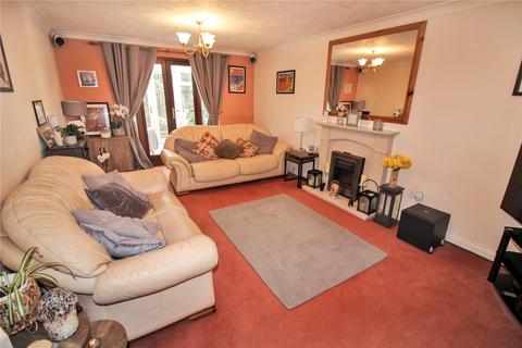4 bedroom detached house for sale, Rubens Close, Wiltshire SN25