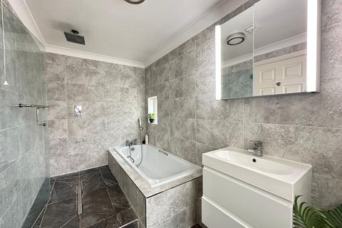 undefined, Crouch Street, Basildon SS15