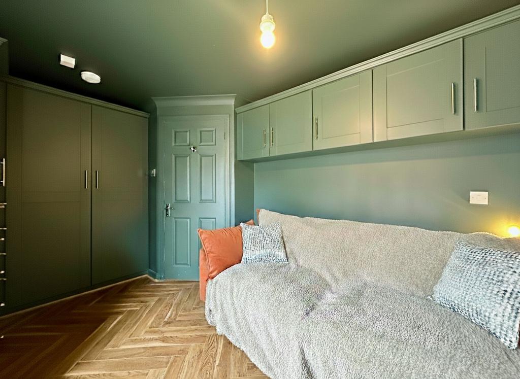 Reception/Bedroom