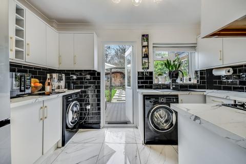 3 bedroom semi-detached house for sale, Wash Road, Hutton, Brentwood