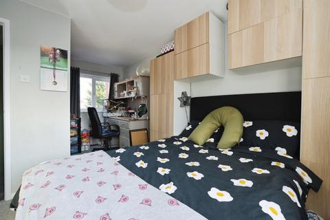 2 bedroom semi-detached house for sale, Poores Road, Durrington, Salisbury