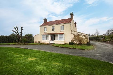 3 bedroom property for sale, Les Rebouquets, Forest, Guernsey, GY8