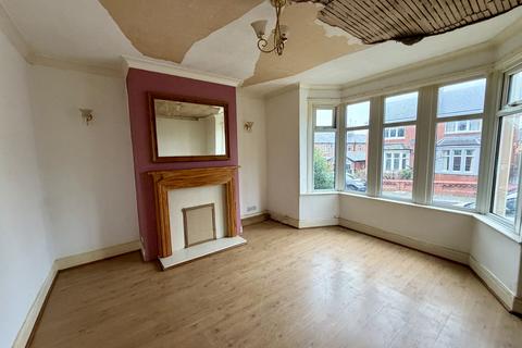 2 bedroom semi-detached house for sale, Coveway Avenue, Blackpool FY3