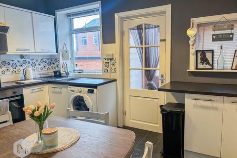 2 bedroom terraced house to rent, Clarendon Road, Bolton, Greater Manchester, BL2 6BT