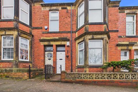 2 bedroom flat for sale, Edendale Terrace, Gateshead NE8