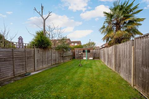 3 bedroom terraced house for sale, Rodney Road, Walton-on-Thames, KT12