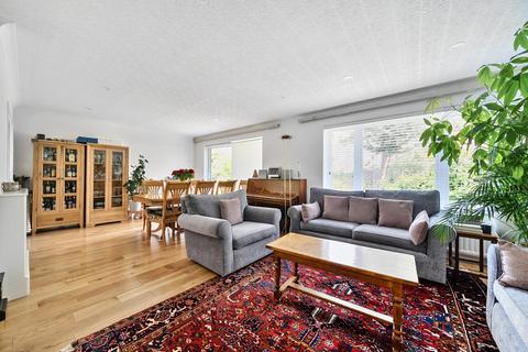 4 bedroom detached house for sale, Oakleigh Park North, Whetstone