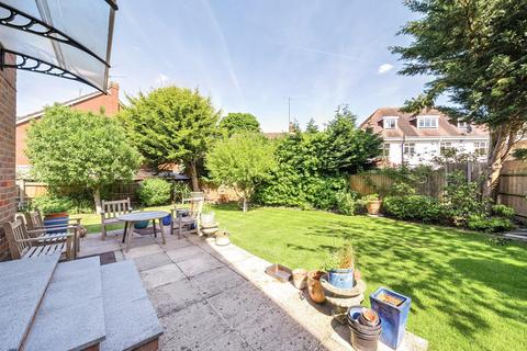 4 bedroom detached house for sale, Oakleigh Park North, Whetstone