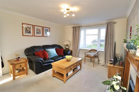 3 bedroom semi-detached house for sale, Wold Road, Pocklington, York