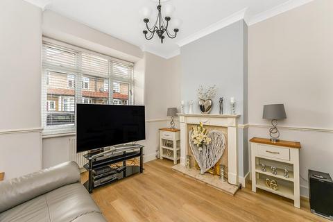 3 bedroom house for sale, Chivers Road, Chingford
