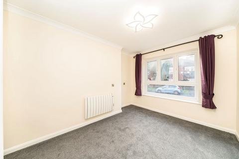1 bedroom flat to rent, Cedar Close, London SE21