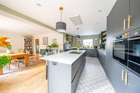 4 bedroom detached house for sale, Woolgreaves Garth, Wakefield, West Yorkshire