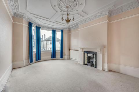 6 bedroom terraced house for sale, Ellerker Gardens, Richmond, Surrey TW10