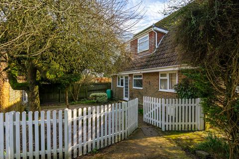 3 bedroom detached house for sale, Dog Kennel Lane, Lyminge, CT18