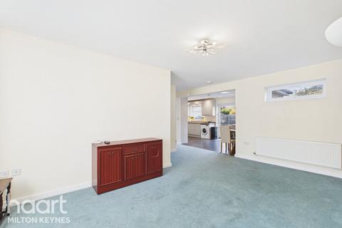 undefined, Melrose Avenue, Bletchley