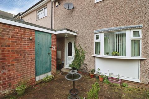 2 bedroom semi-detached house for sale, Devizes Close, Chesterfield