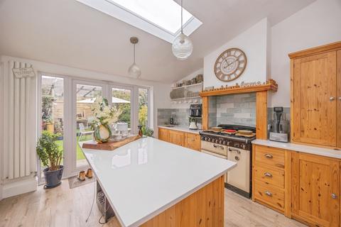 3 bedroom terraced house for sale, St. Chads Avenue, Portsmouth
