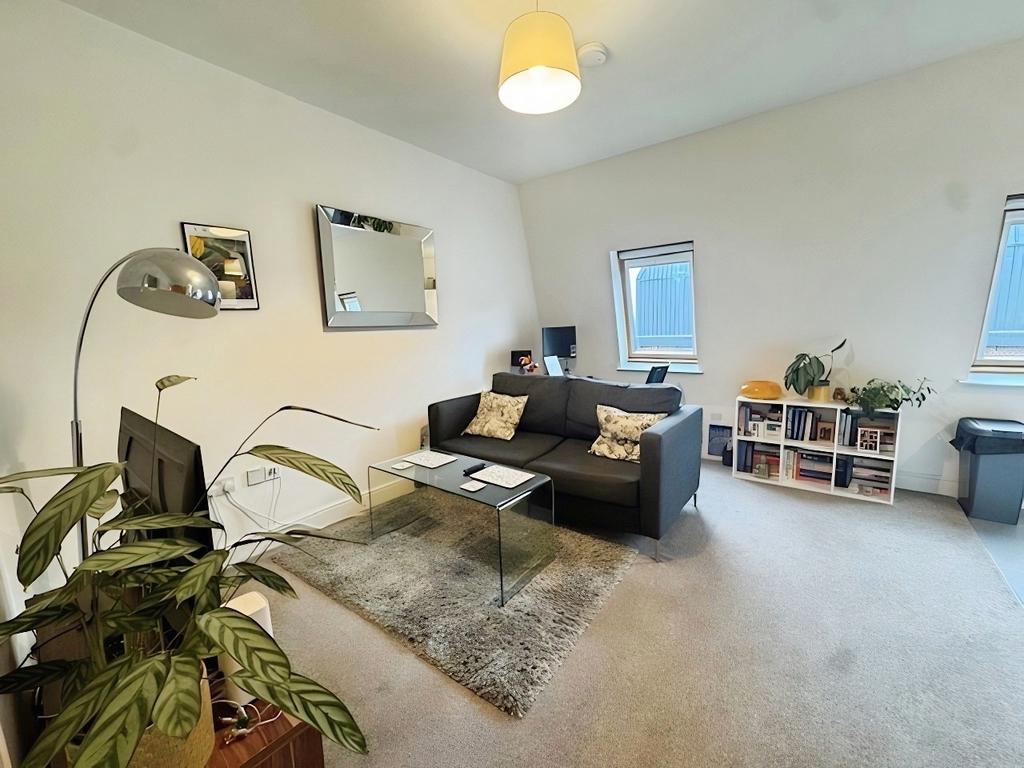 Reception/Kitchen