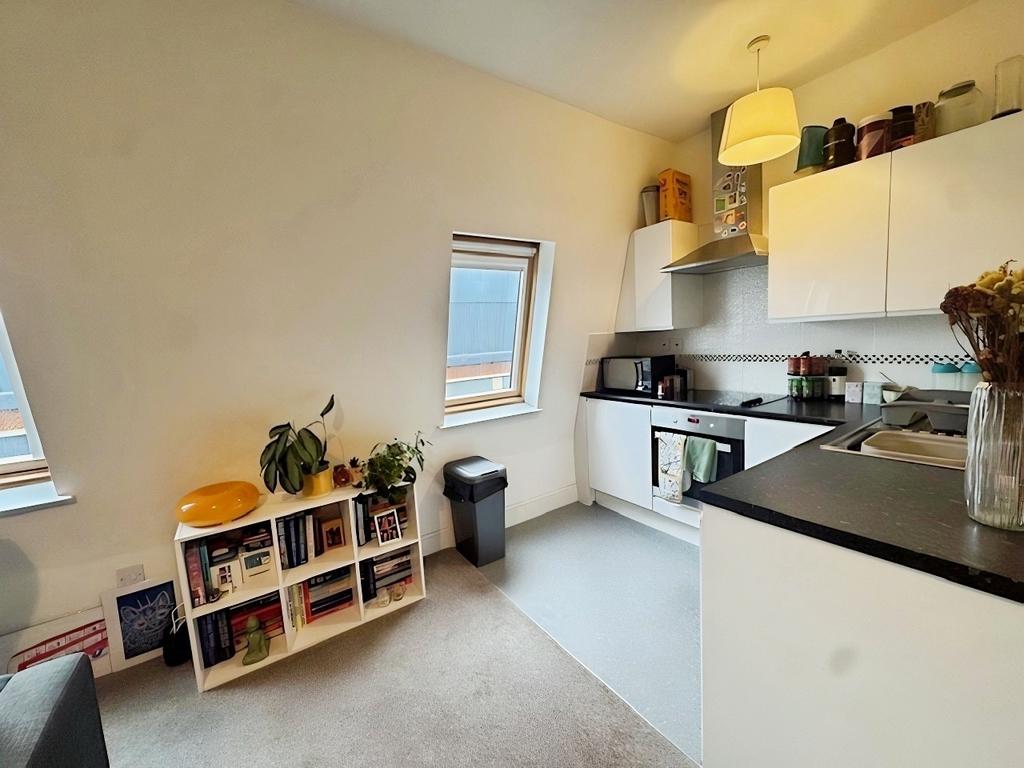 Reception/Kitchen