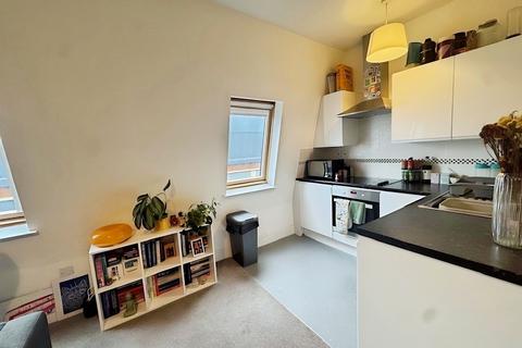 1 bedroom apartment to rent, Warple Way, London, W3