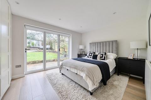 3 bedroom detached bungalow for sale, Merrieleas Drive, Chandler's Ford
