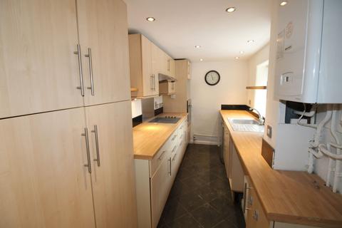 2 bedroom terraced house for sale, Battens Avenue, Overton RG25