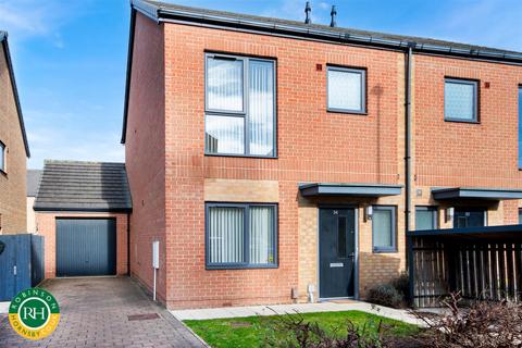 3 bedroom semi-detached house for sale, Winscar Road, Lakeside