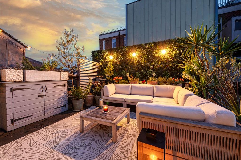 Terrace (Dusk)
