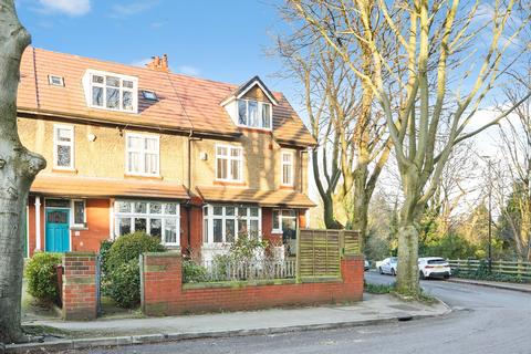 South Parade, Pudsey