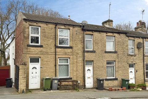 2 bedroom end of terrace house for sale, Huddersfield Road, Liversedge, WF15