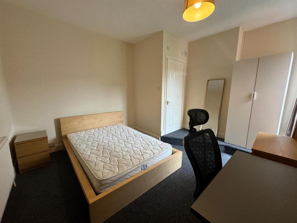 Bed 3