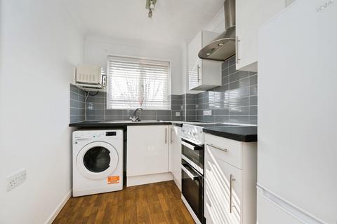undefined, Portsmouth Road, Southampton