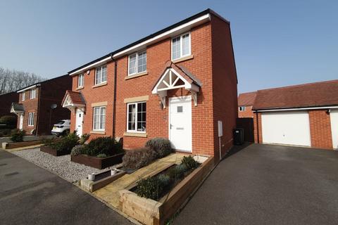 3 bedroom semi-detached house for sale, Plantation Avenue, Marcham, Abingdon