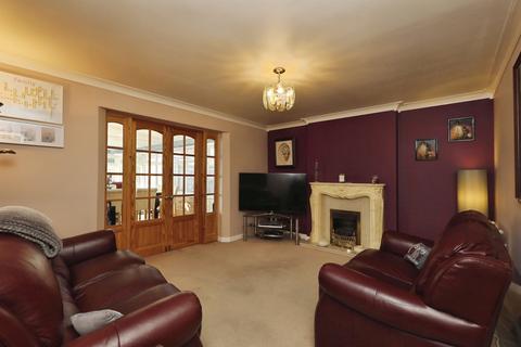 4 bedroom detached house for sale, Marbeck Close, Dinnington, Sheffield