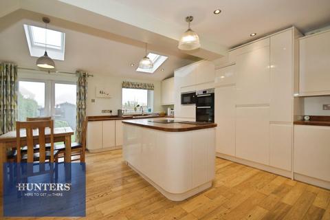 3 bedroom semi-detached house for sale, Enfield Road, Newbold, Chesterfield, S41 7HP